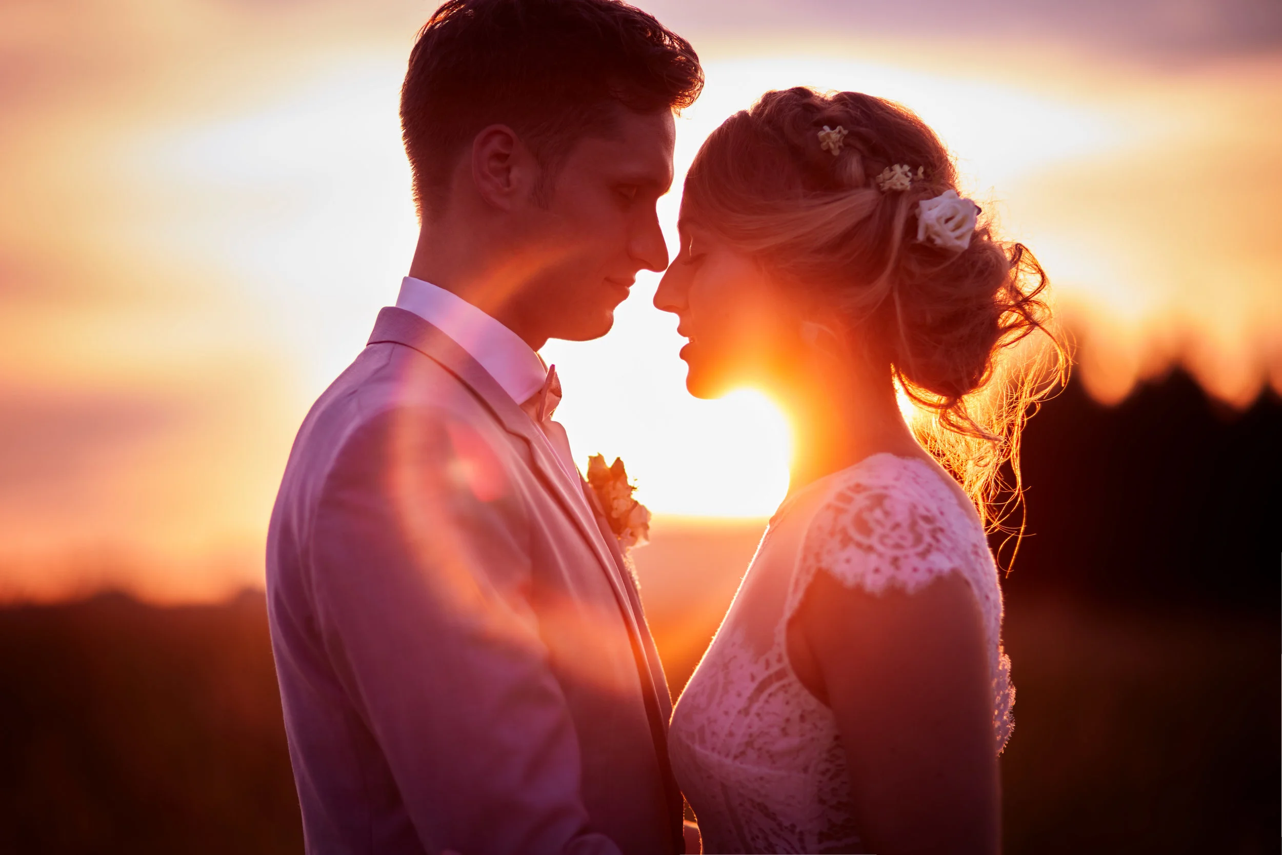 Hochzeitsfotografie bei Sonnenuntergang
